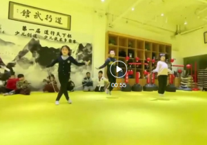 2021年3月，应幼升小家长要求，开设了免费跳绳课